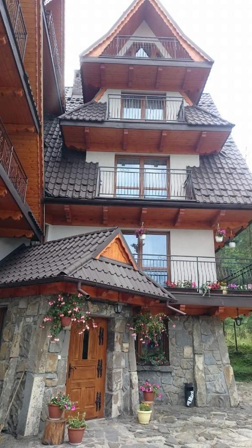 Gospodarstwo Agroturystyczne Bustrycki Poronin Luaran gambar
