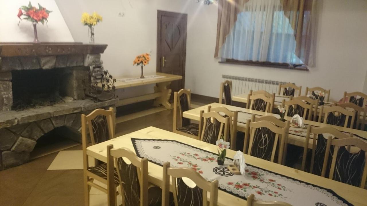 Gospodarstwo Agroturystyczne Bustrycki Poronin Luaran gambar