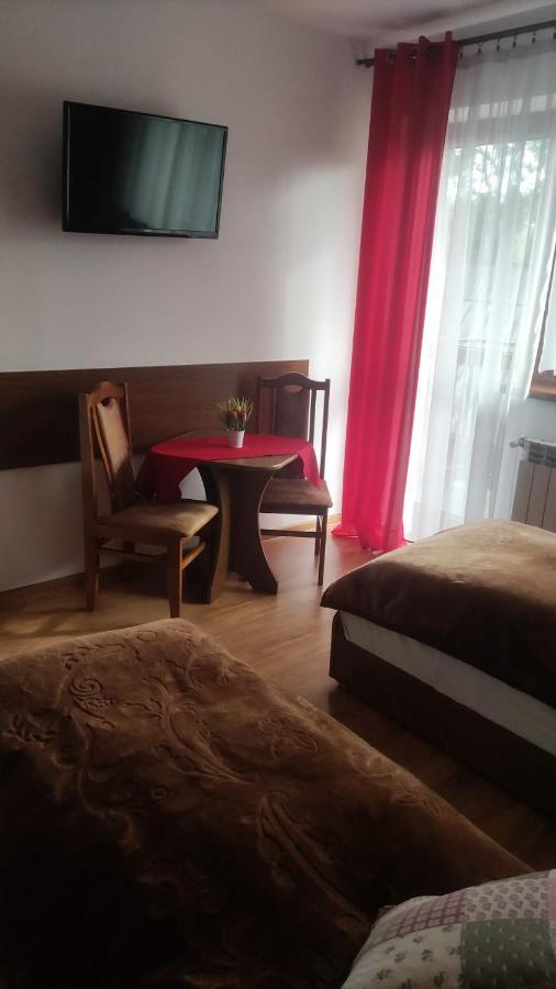 Gospodarstwo Agroturystyczne Bustrycki Poronin Luaran gambar