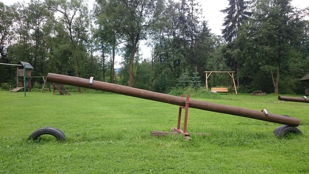 Gospodarstwo Agroturystyczne Bustrycki Poronin Luaran gambar